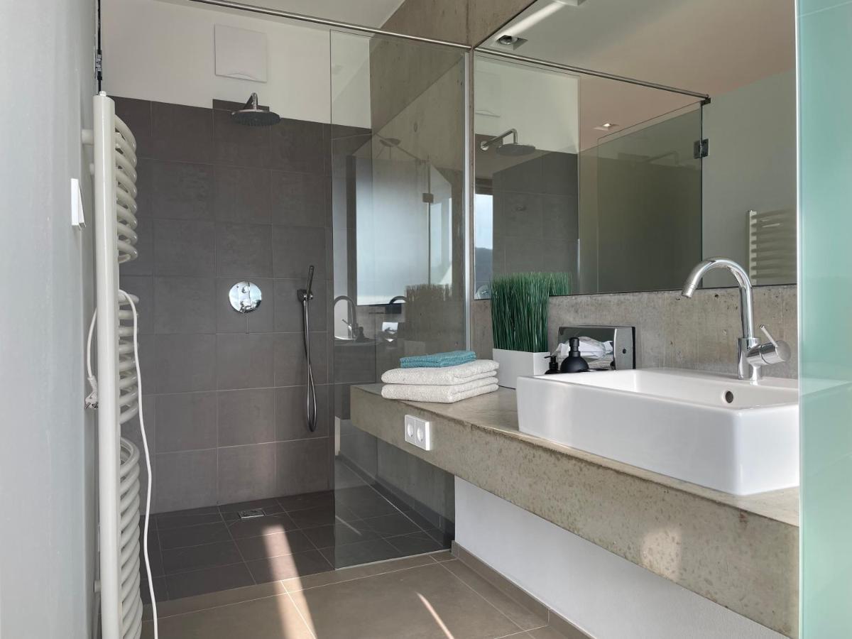 *Brandnew* Modernes Apartment In Den Weinbergen Mit Pool Und Sauna Spielfeld Kültér fotó